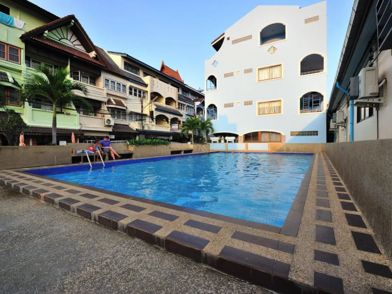 Outdoor Swimming Pool